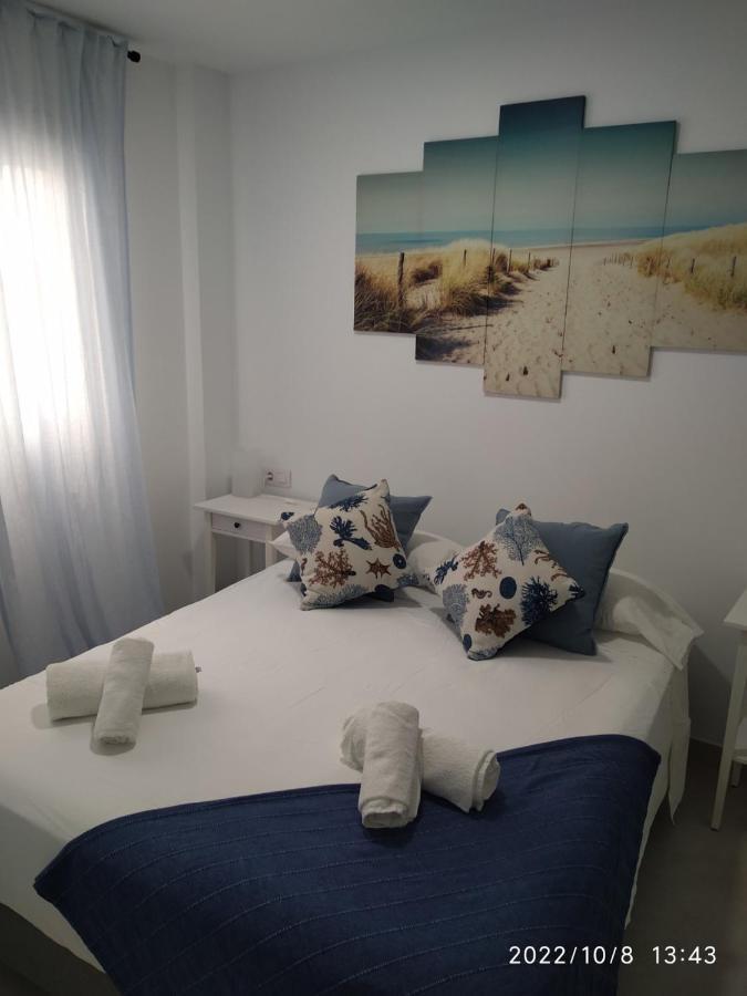 Brisas Del Medano Apartment Exterior photo
