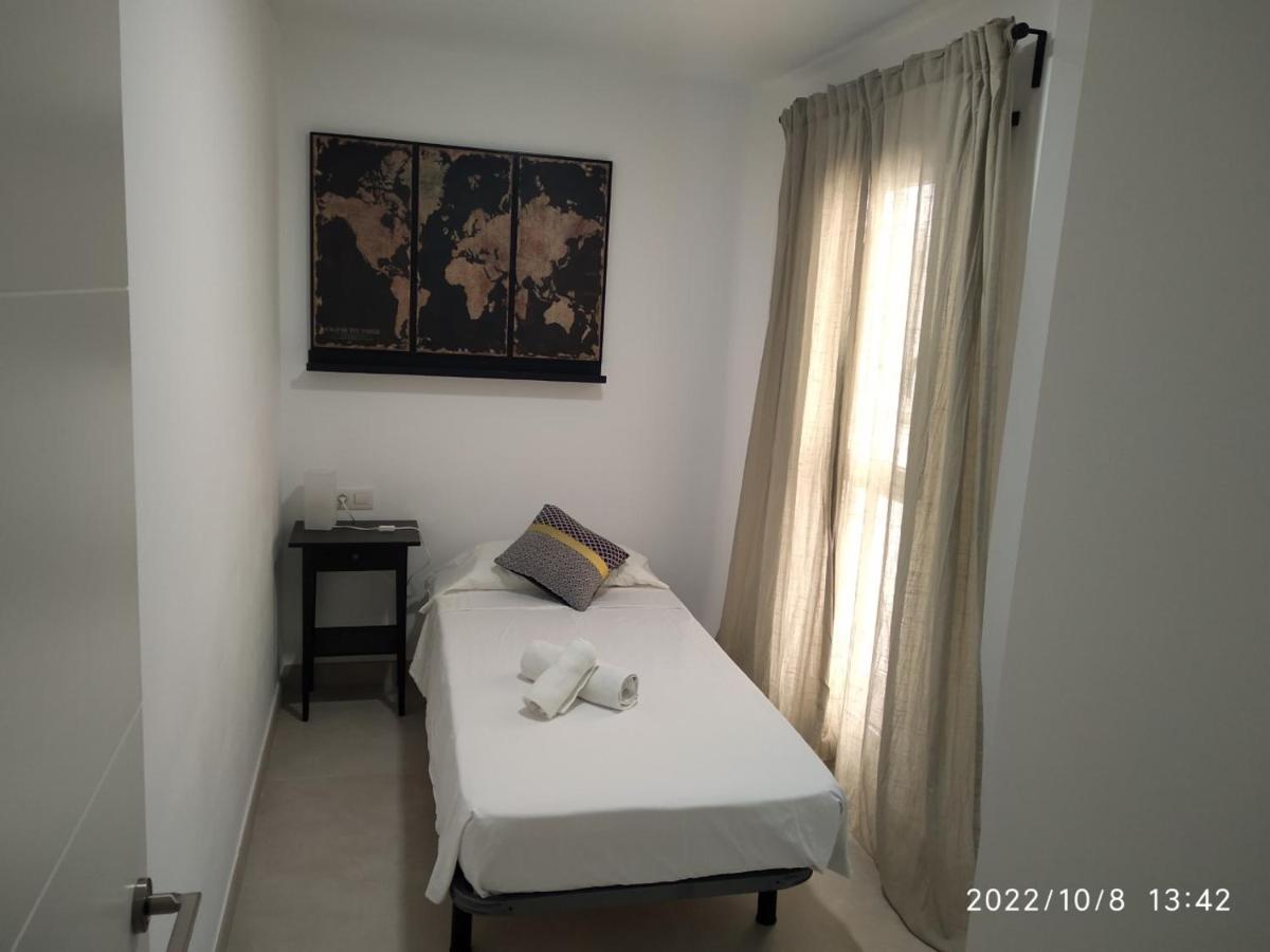Brisas Del Medano Apartment Exterior photo